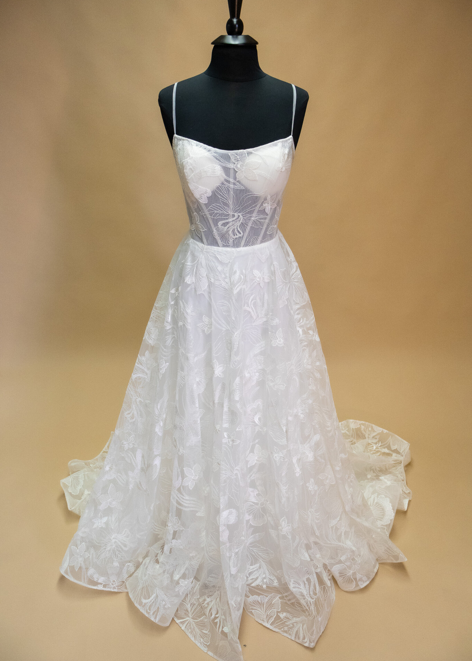 Everly Bridals Style 2554