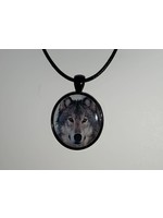 Cabochon Necklace Wolf in Black Setting