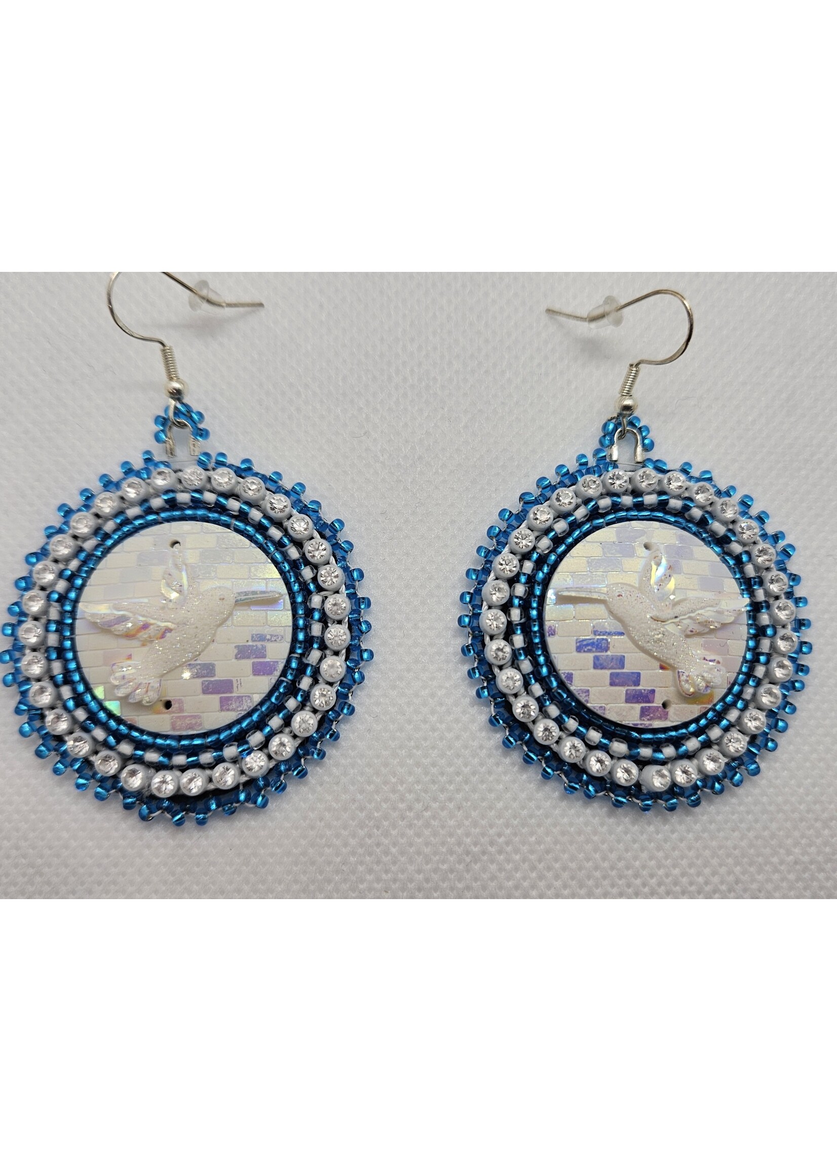 Beaded Earrings Hummingbird Cabochon White & Blue