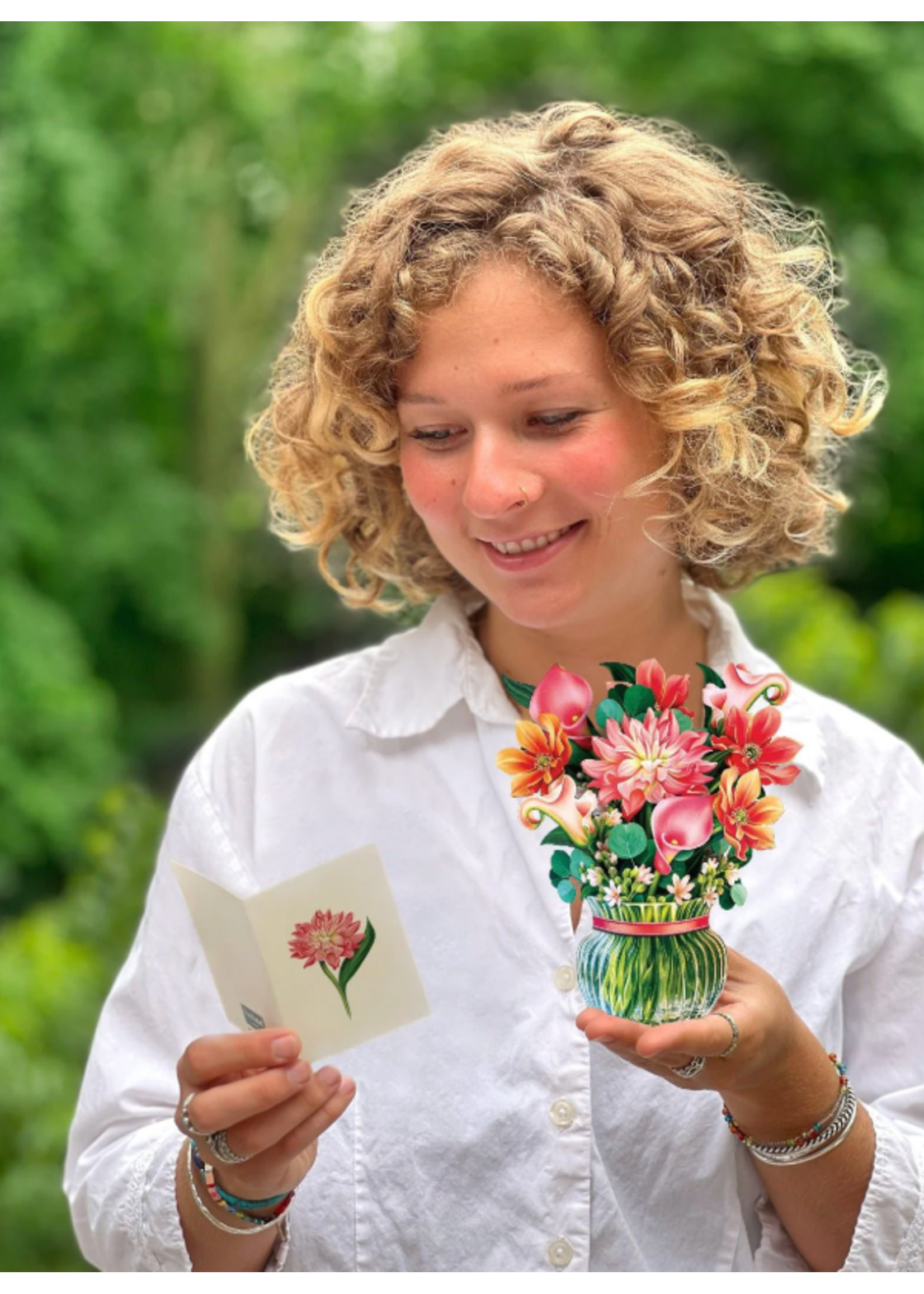 Fresh Cut Paper Dear Dahlia Mini Pop Up Flower Bouquet