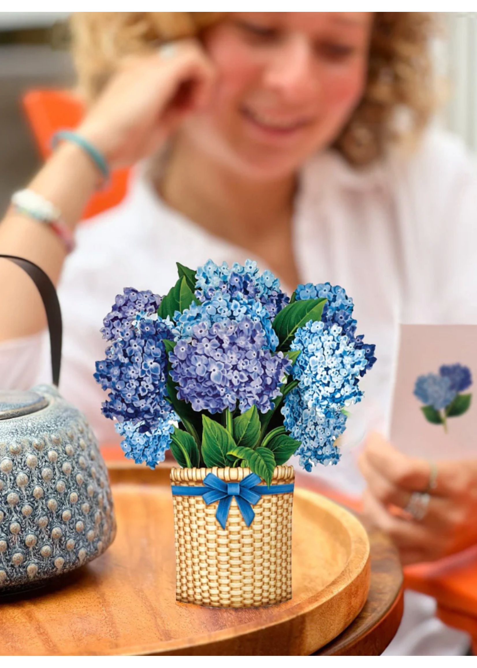 Fresh Cut Paper Nantucket Hydrangeas Mini Pop Up Flower Bouquet