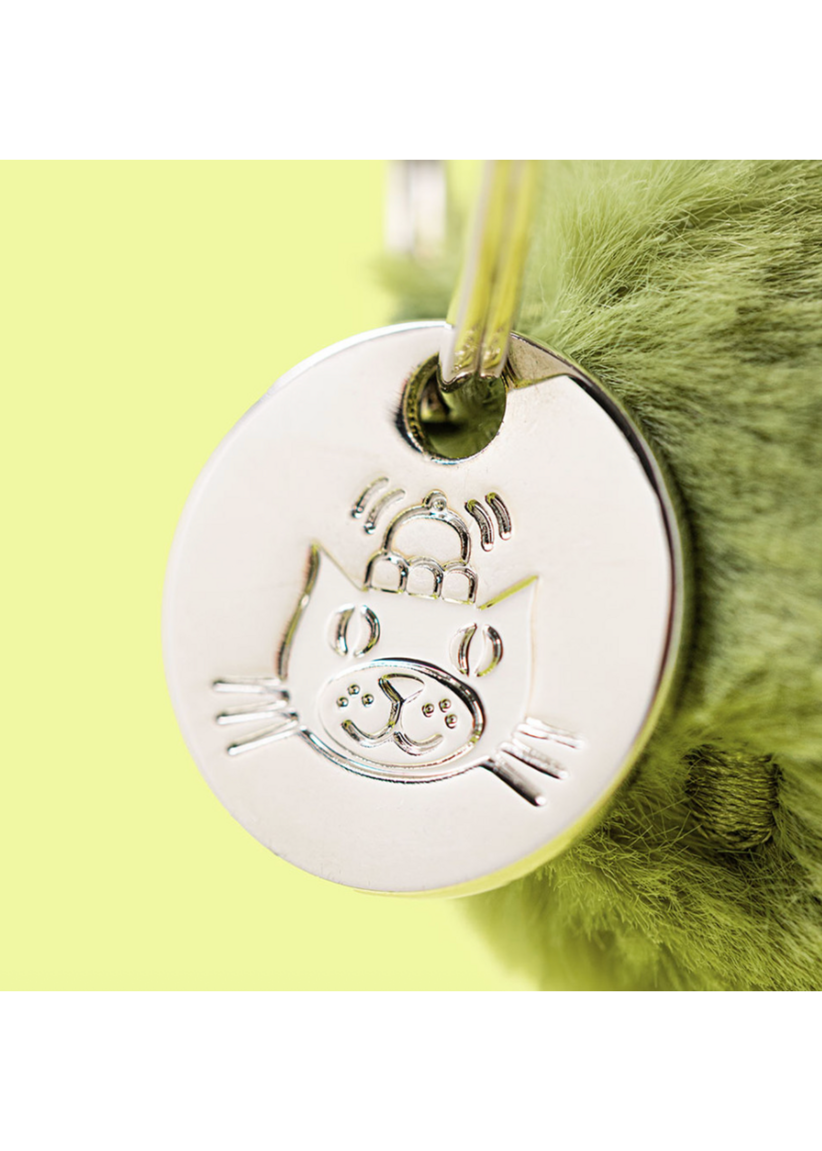 Jellycat Amuseables Pickle Bag Charm Jellycat