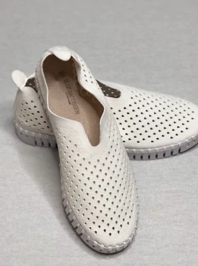 Ilse Jacobsen Tulip Runner 139