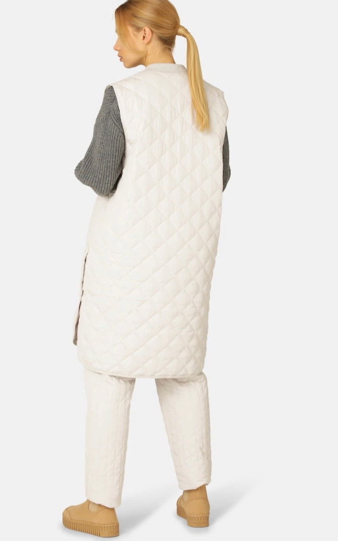 Ilse Jacobsen Quilted Vest - Art25