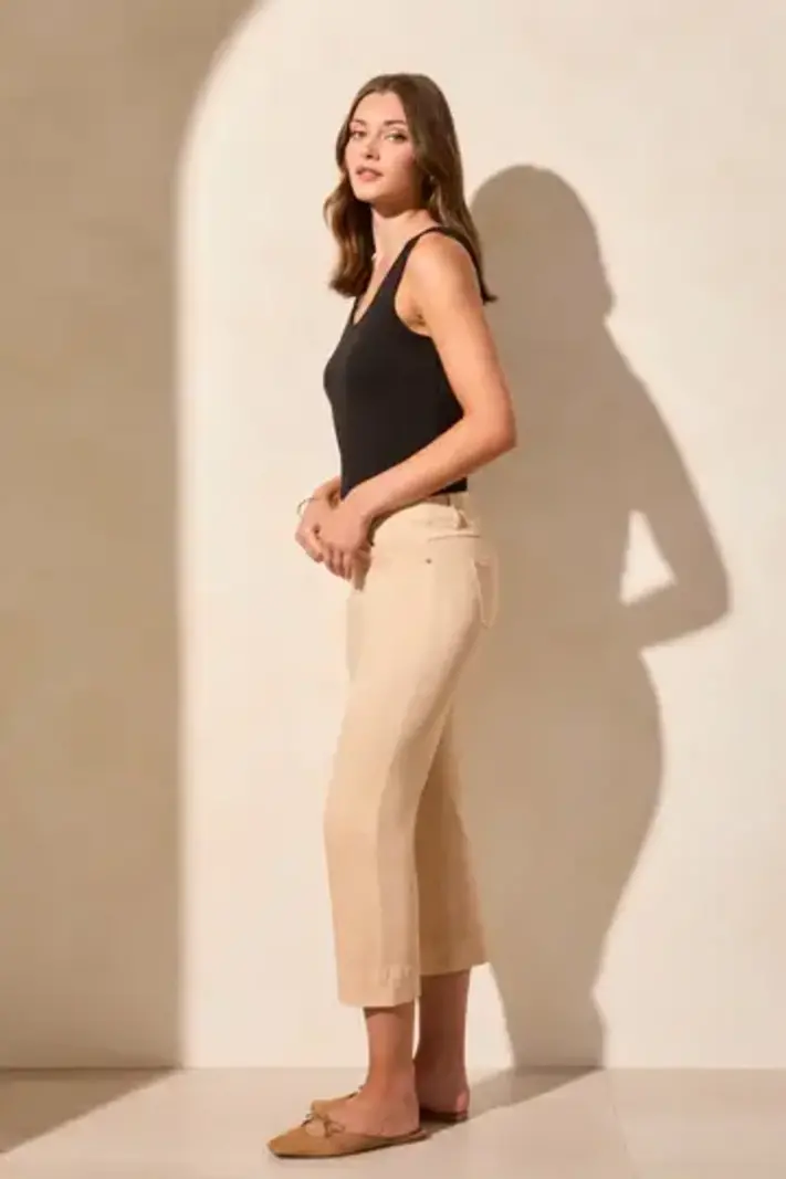 Tribal 5 Pkt Pull On Kick Flare Capri 1647O -ss25-
