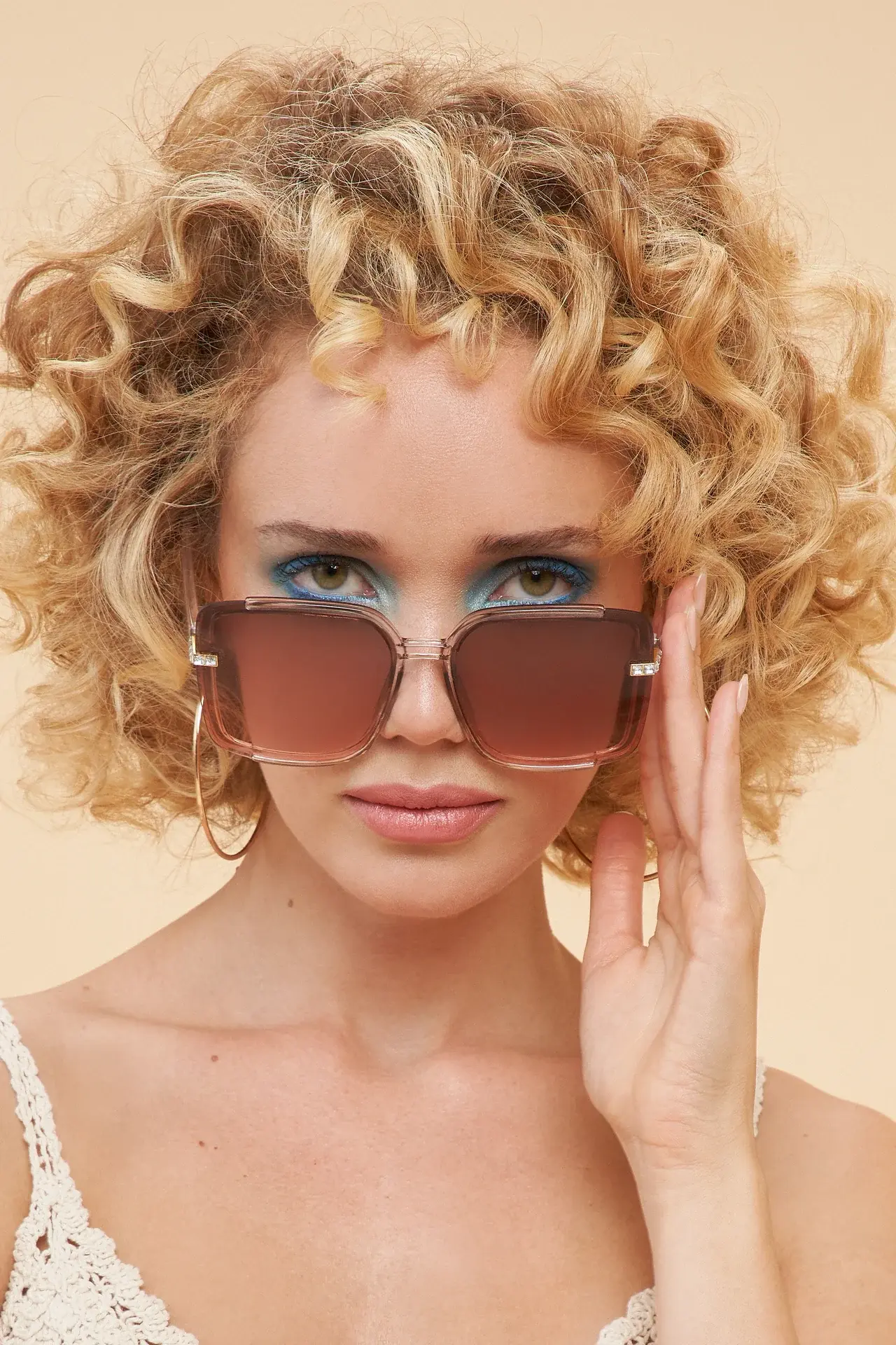 Powder Luxe Sunglasses Sutton in Rose