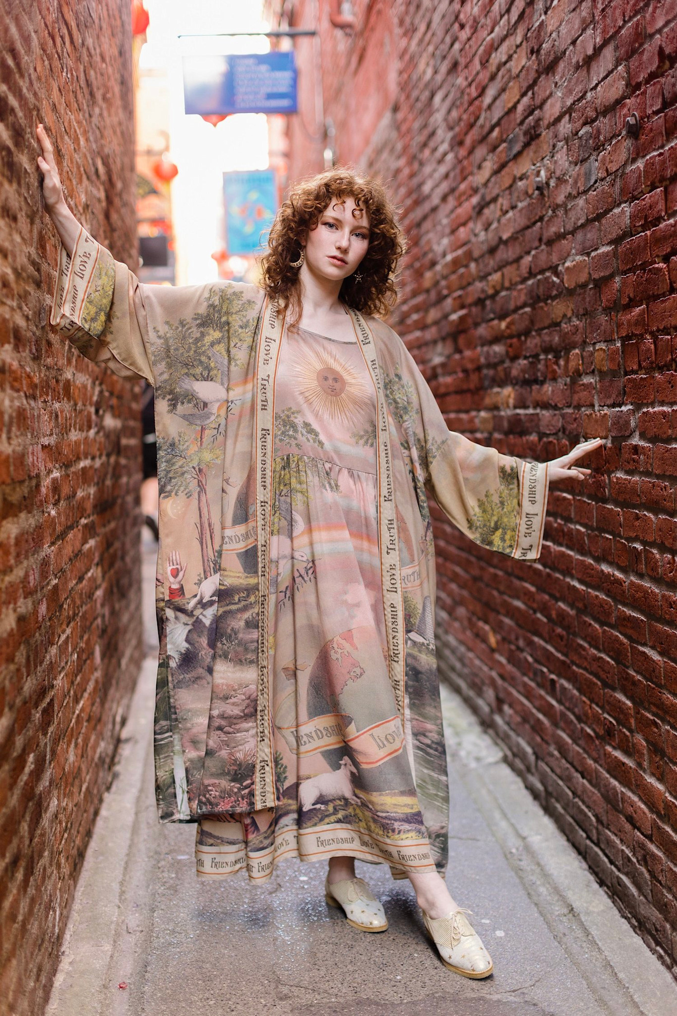 Market of Stars Friendship Love & Truth Vintage Wash Opera Duster