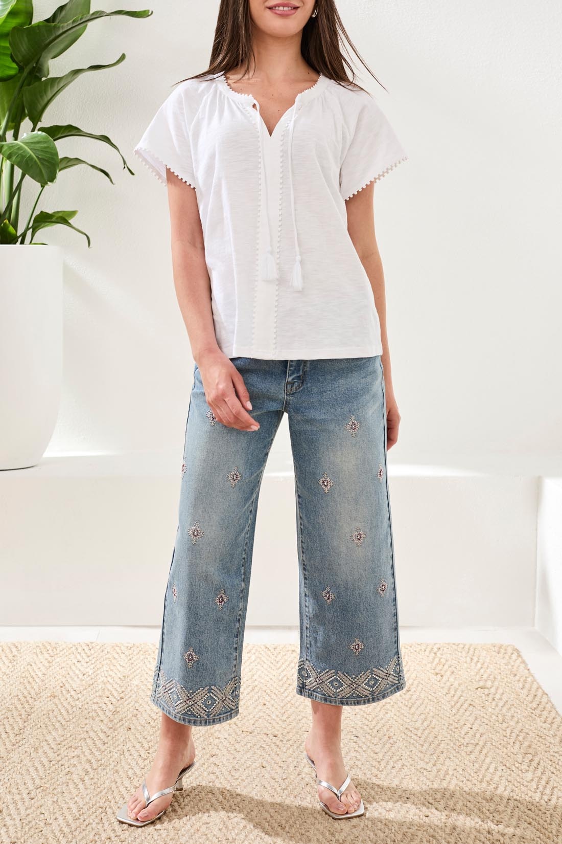 Tribal S/S SPLIT NECK TOP W/TASSEL 2475O-SS26