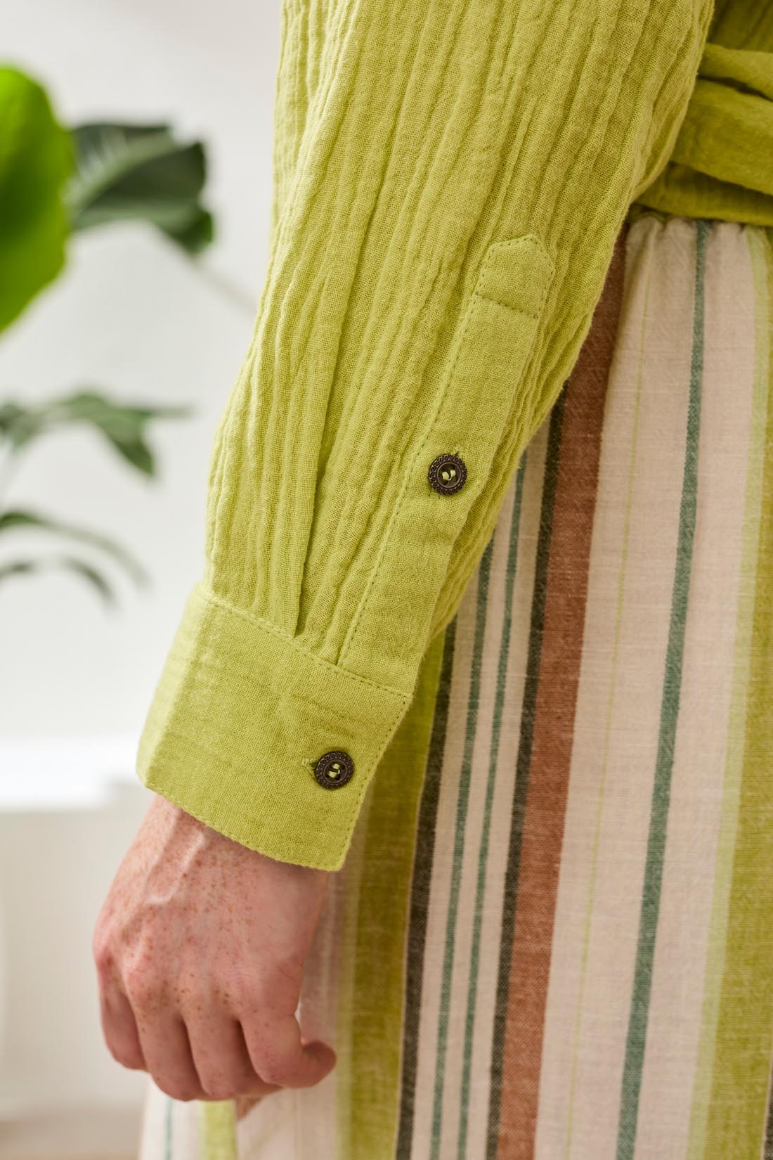 Tribal RAGLAN SLV SHIRT W/ RAW EDGE HEM 6058O-SS26