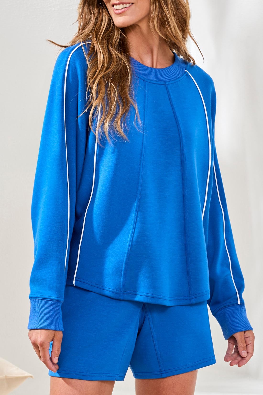 Tribal CREW NECK DOLMAN TOP W/PIPING 2452O-SS26