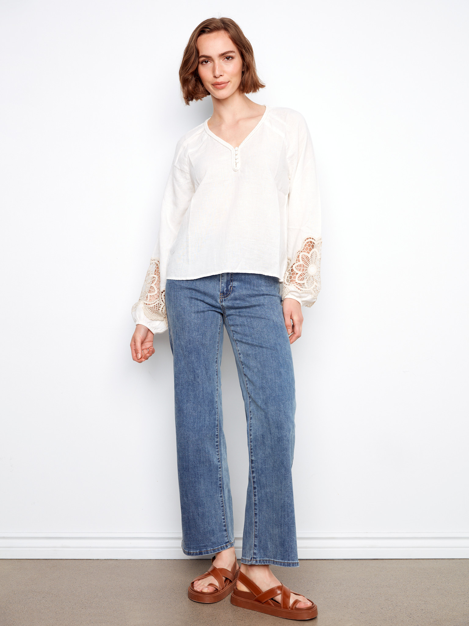 Charlie B Linen Blend V-Neck Long Sleeve Blouse SS26 C4703