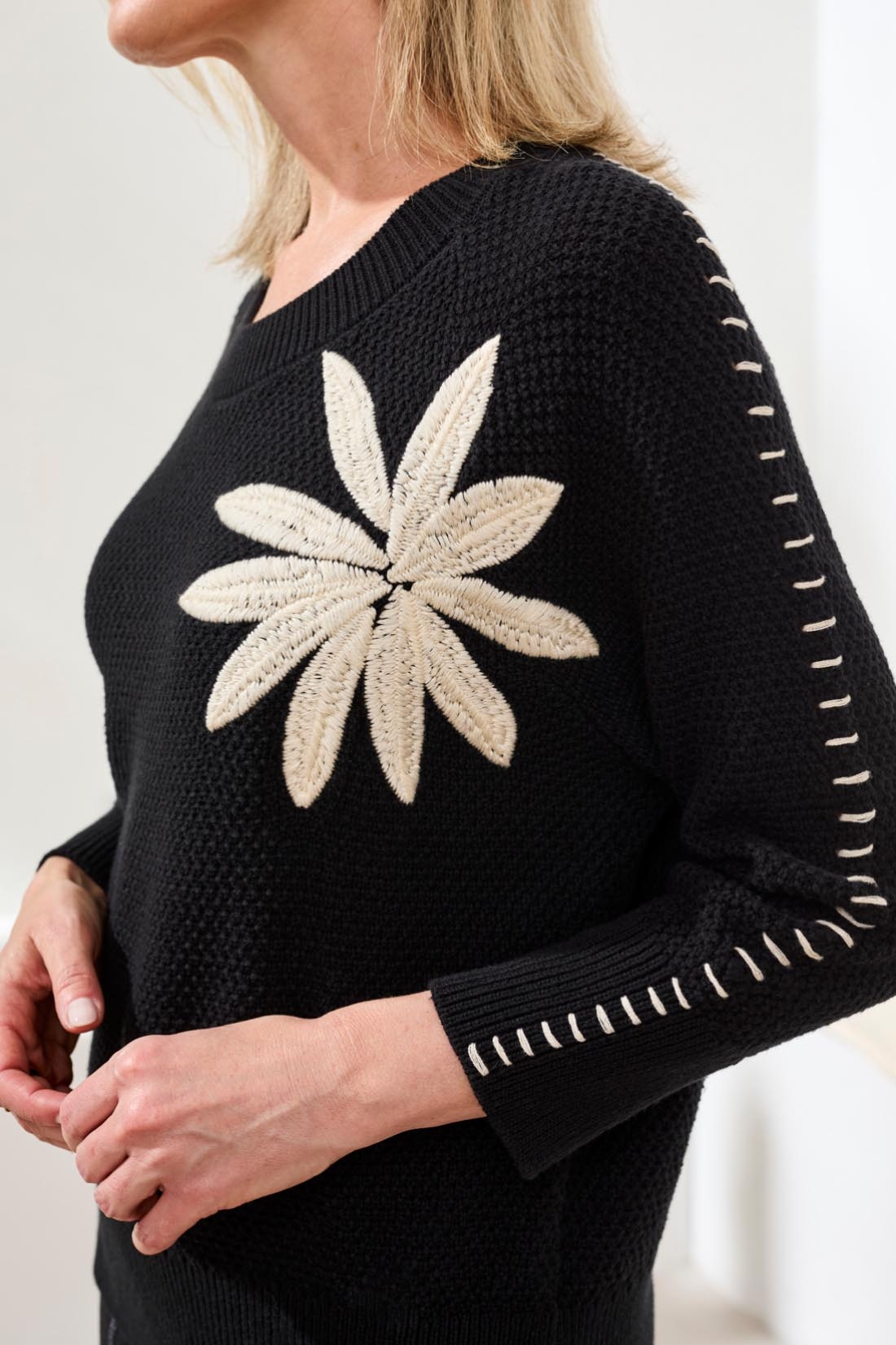 Tribal 3/4 SLV SWEATER W/EMBROIDERY 2493O-SS26