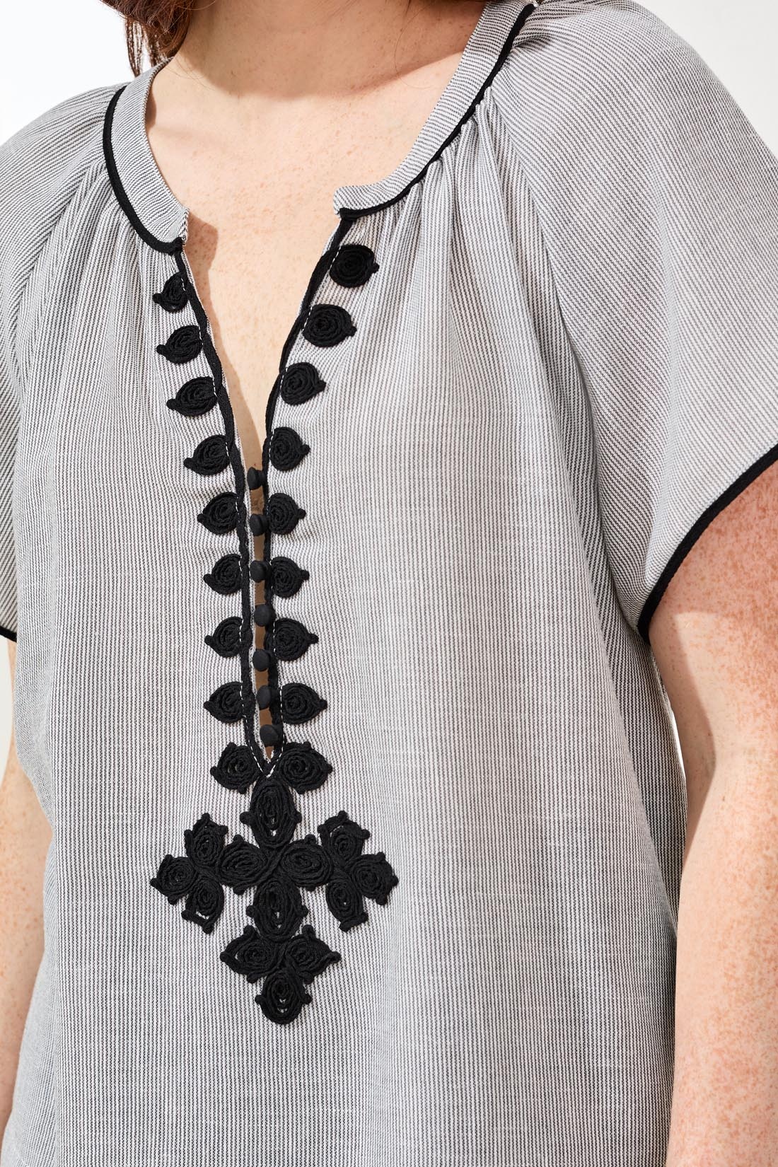 Tribal S/S BLOUSE W/ TAPE DTL 3116O-SS26