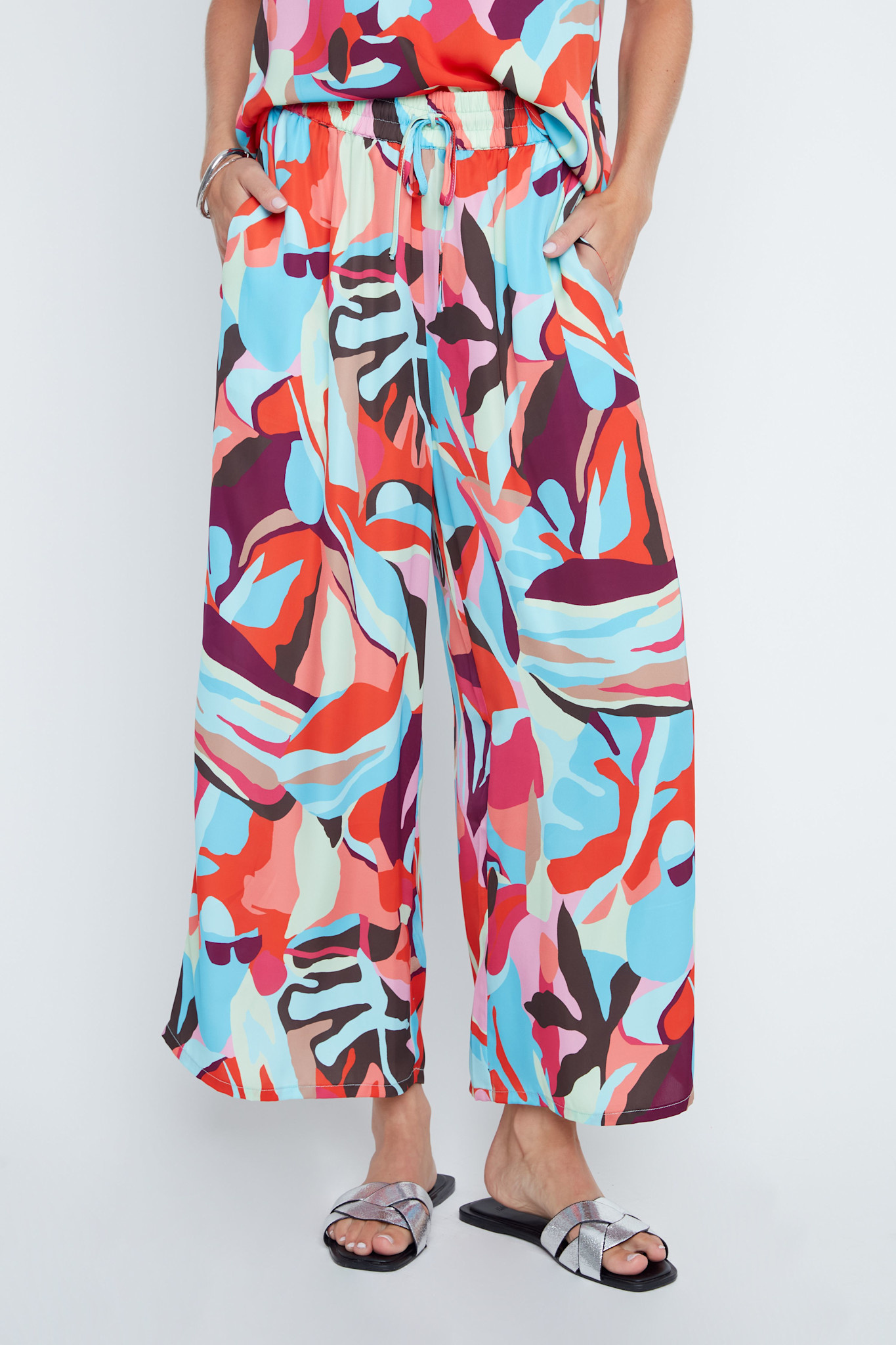 renuar WOVEN PANT R8130-SS26