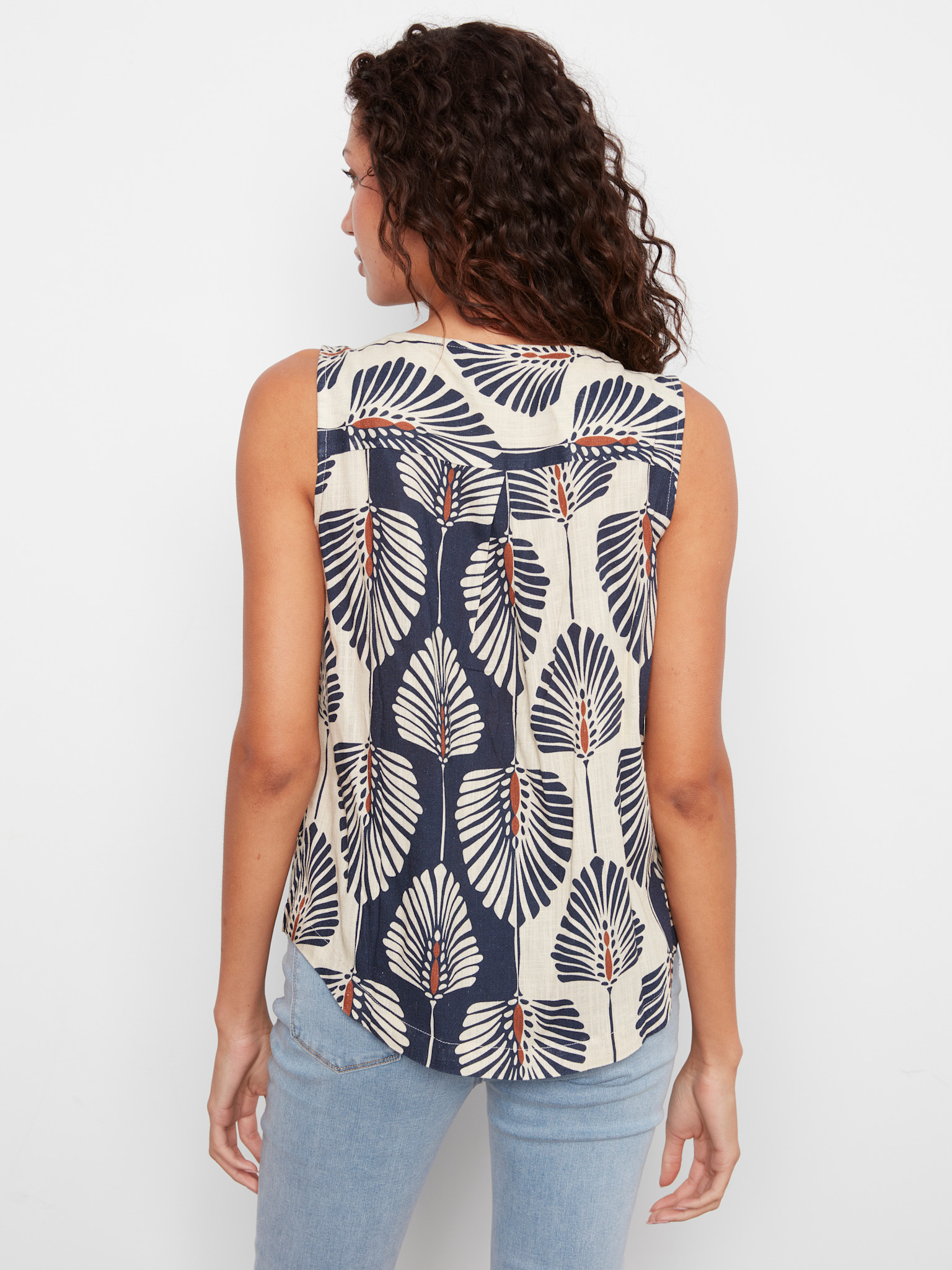 Charlie B Printed  Linen Blouse w/ Rounded Hem SS2 C4588R