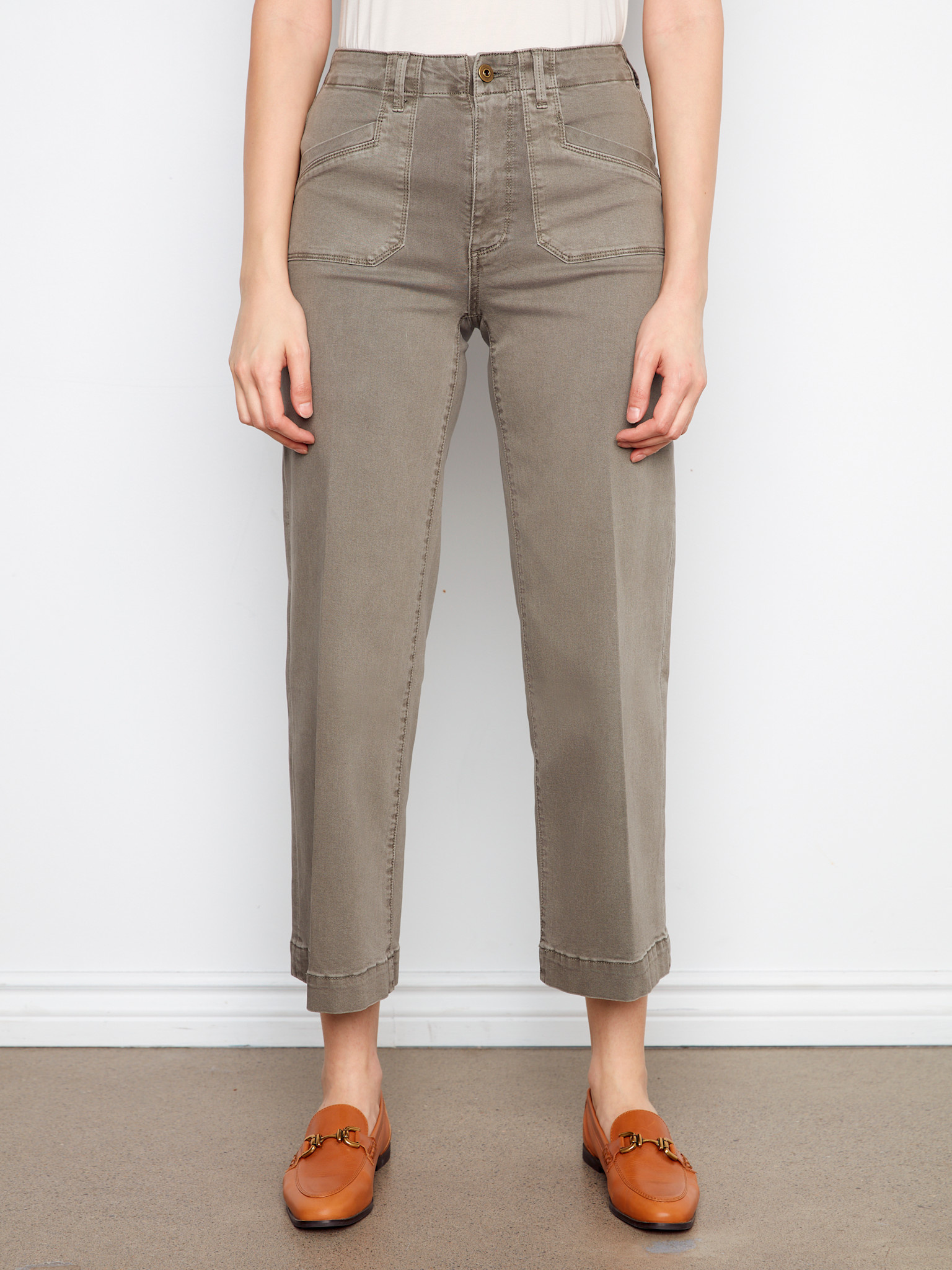 Charlie B Cropped Wide Leg Colored Twill Pants With Patch Pockets C5660R SS26