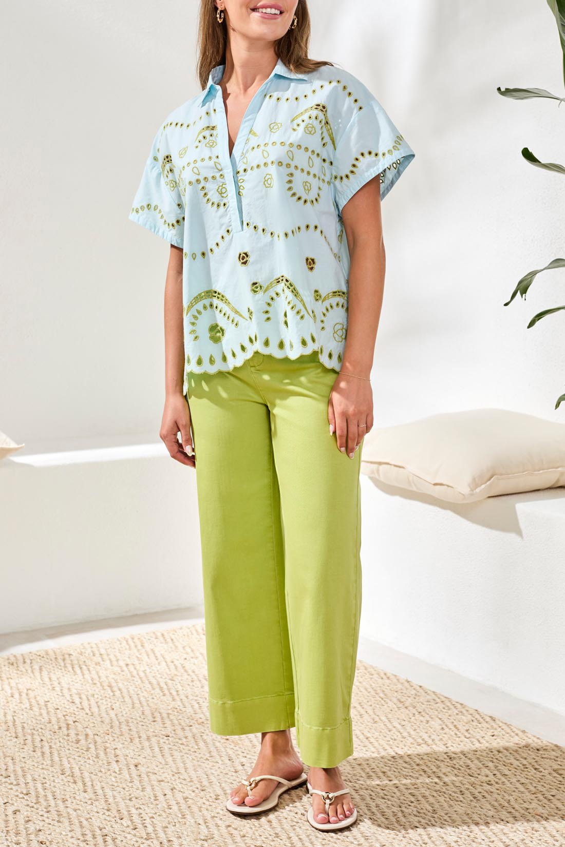 Tribal S/S POP OVER EMBROIDERED BLOUSE 2482O-SS26