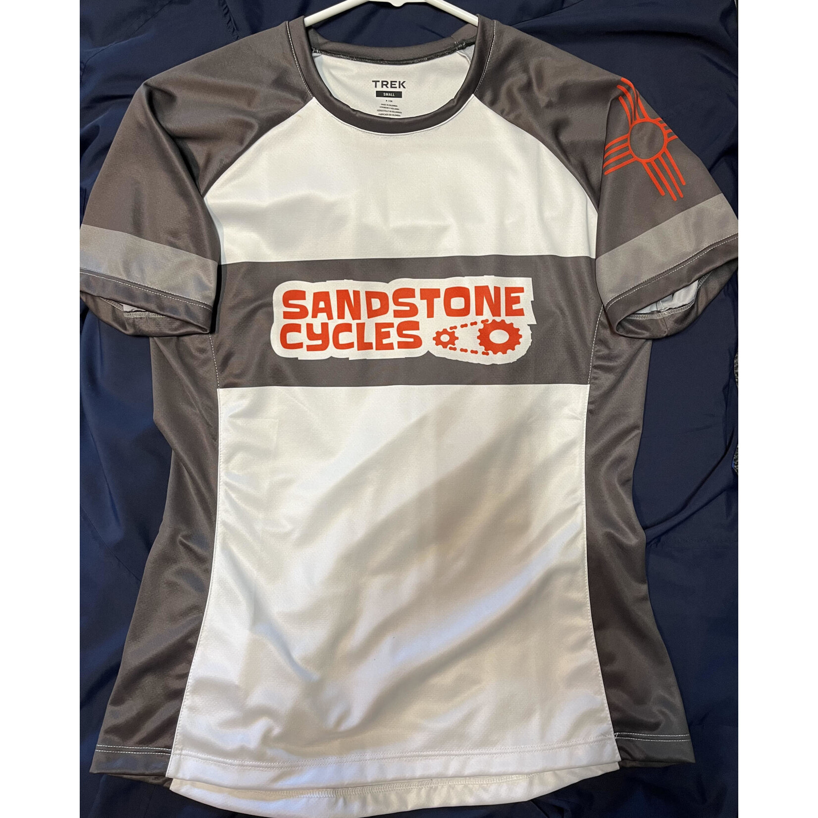 Trek Sandstone Loose Fit Tech Jersey, Women's, L