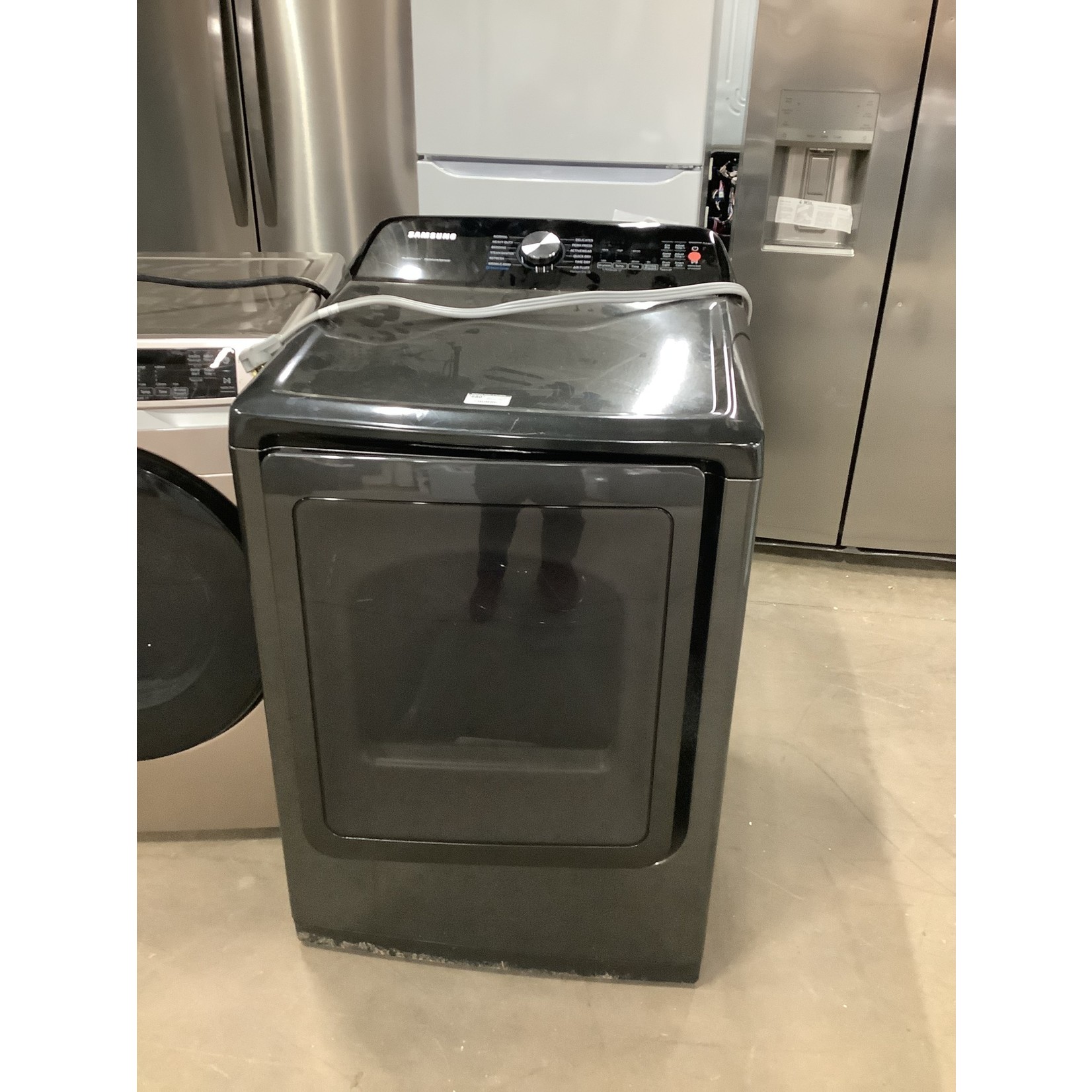 Samsung 7.4 CU.FT. ELECTRIC DRYER WITH STEAM SANITIZE IN BLACK STAINLESS STEEL