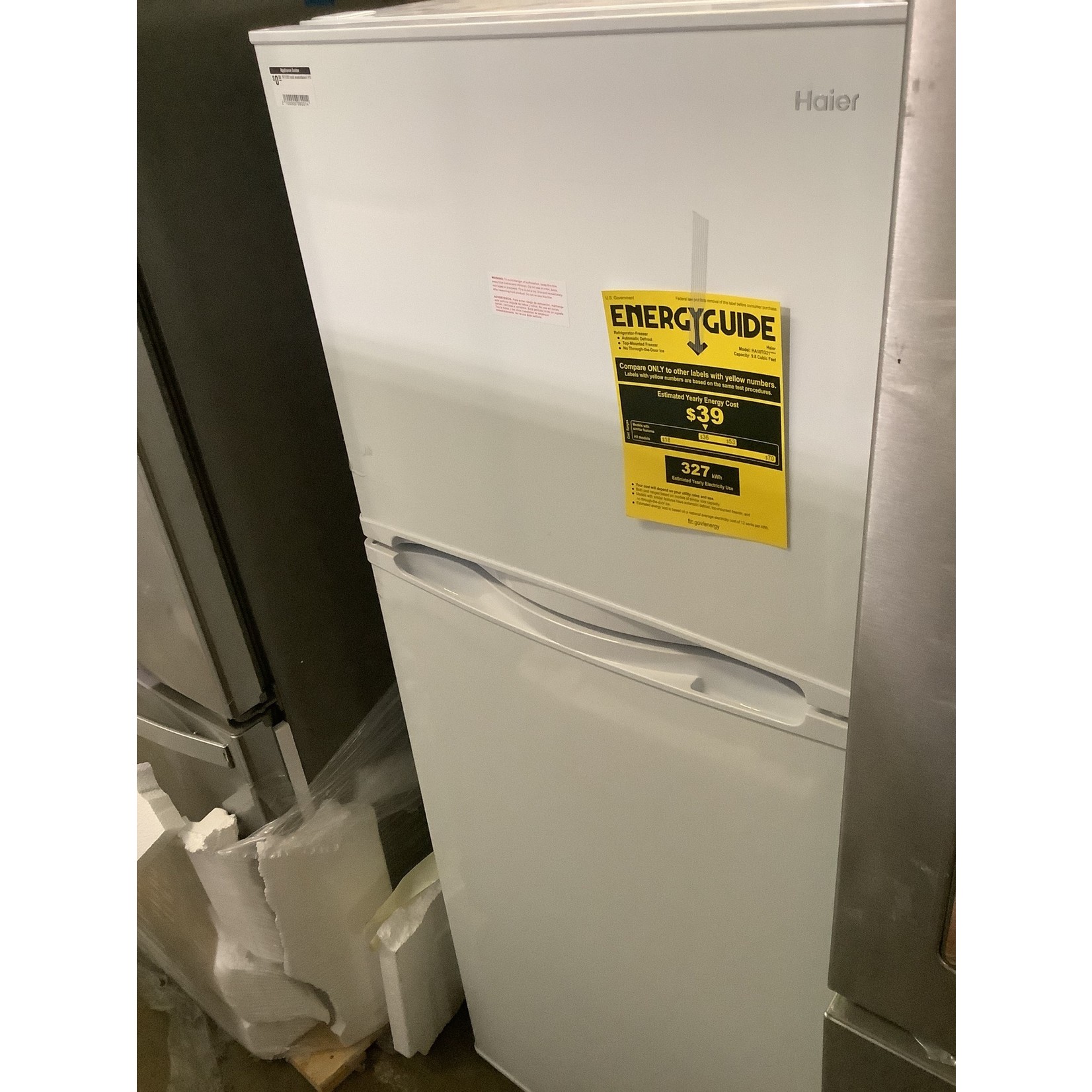 Haier Haier Apt Size Refrigerator