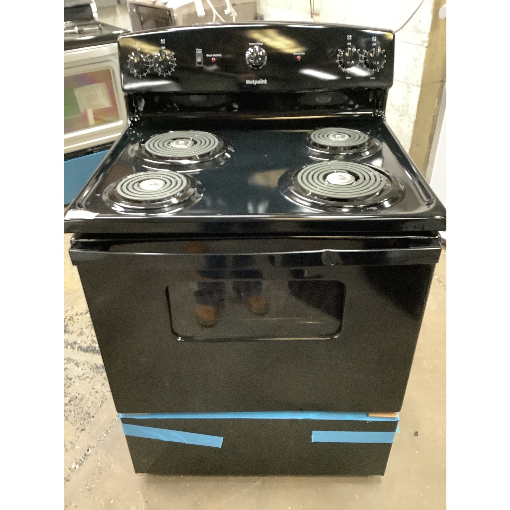 HotPoint HOT POINT STOVE