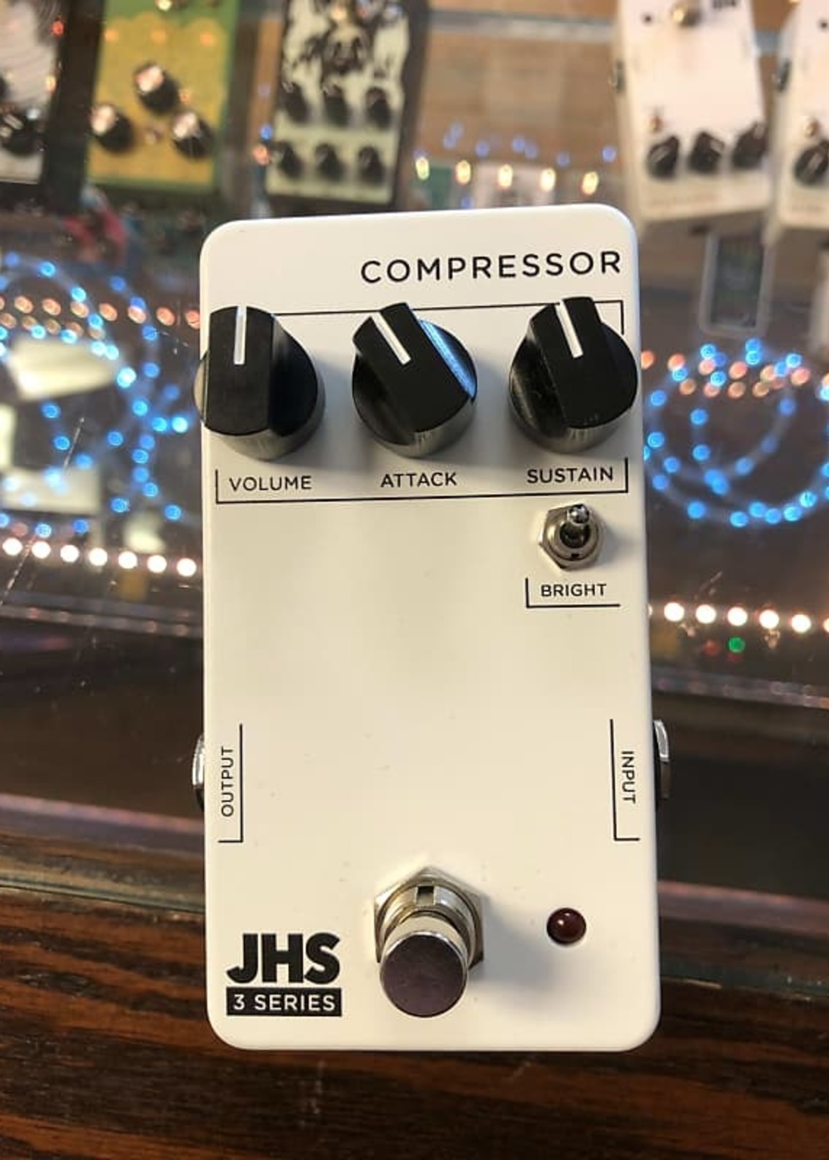 jhs 3 series compressor bass