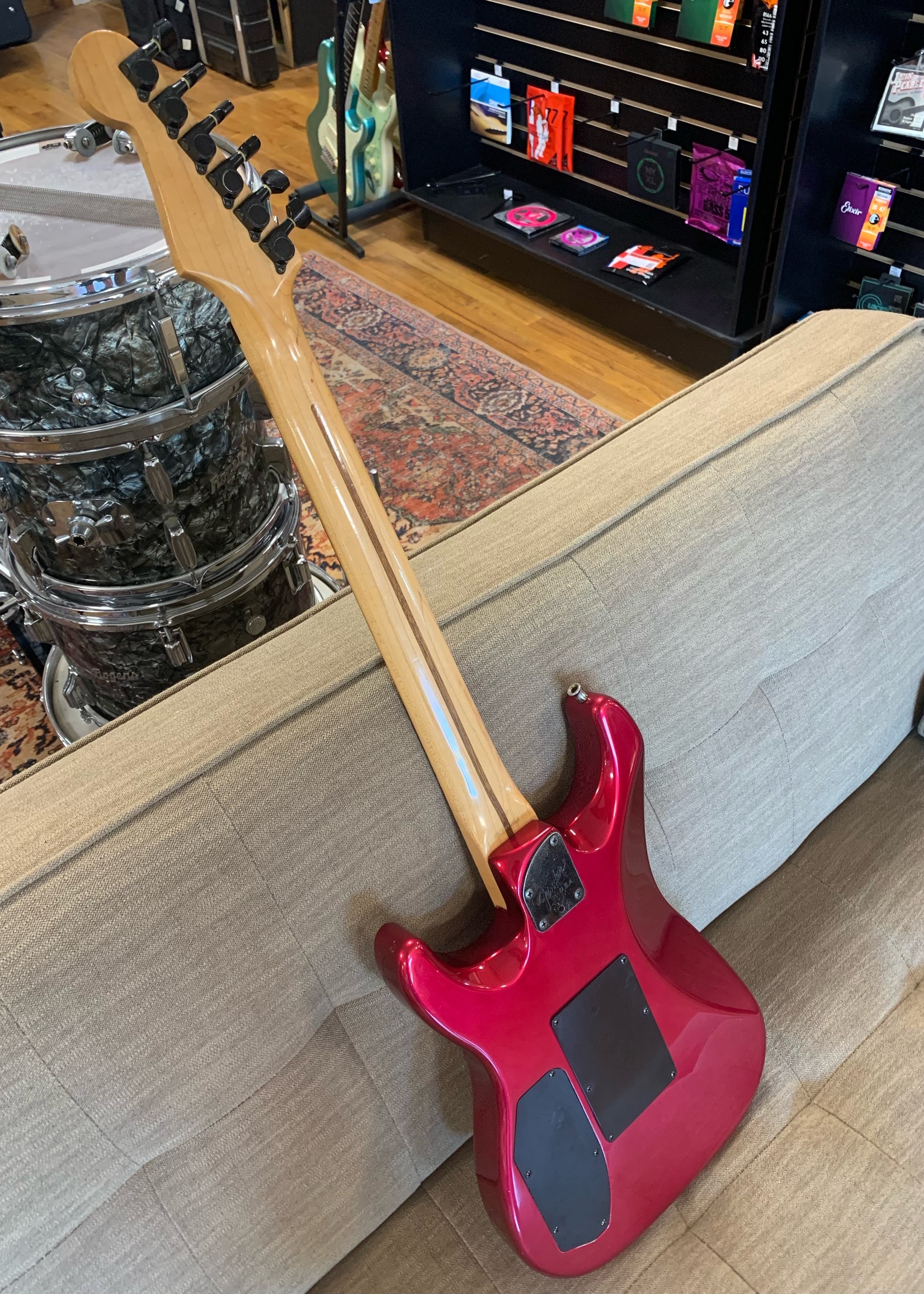 Fender 1989 HM Strat in Candyapple Red w/case