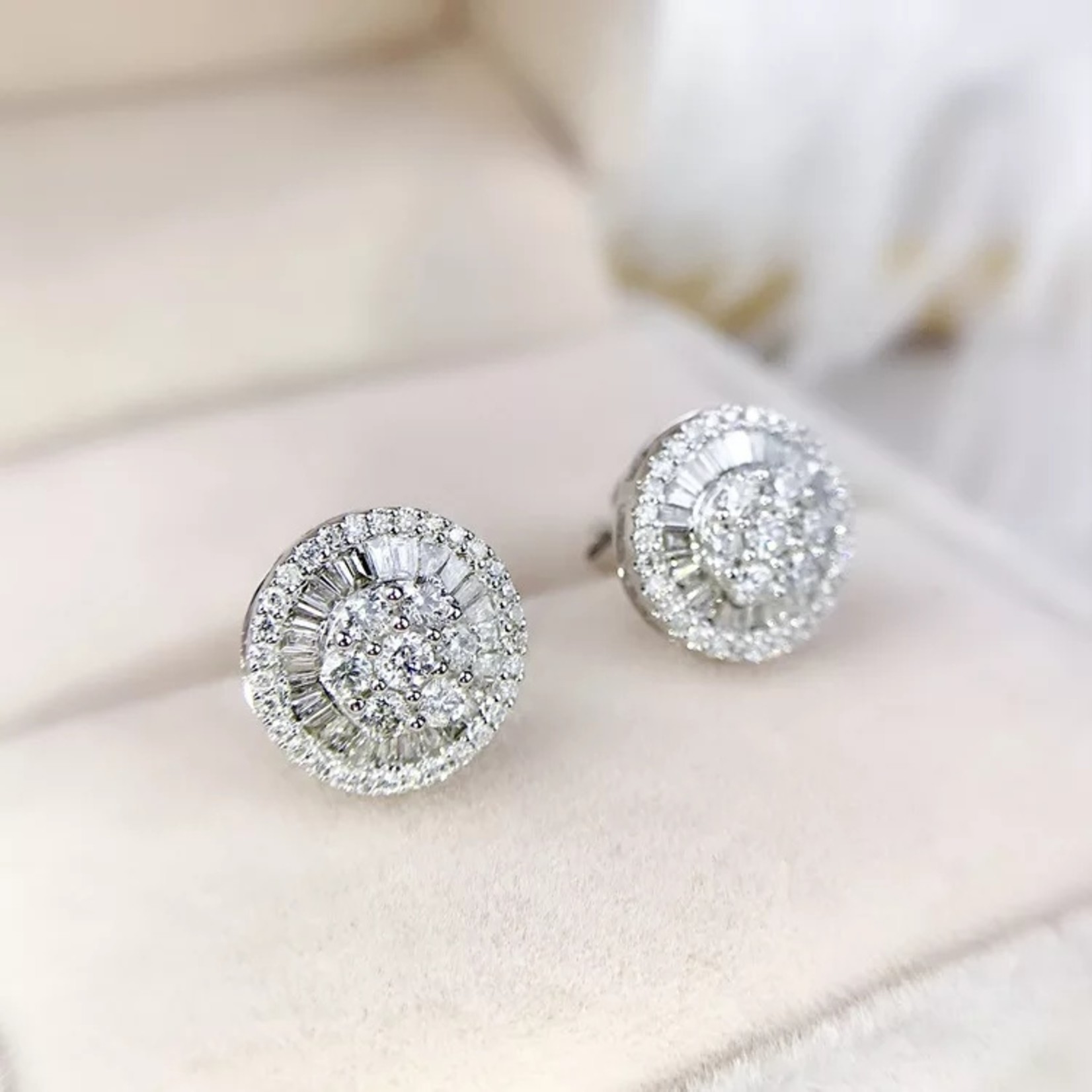 Sterling Silver - Halo Flowers