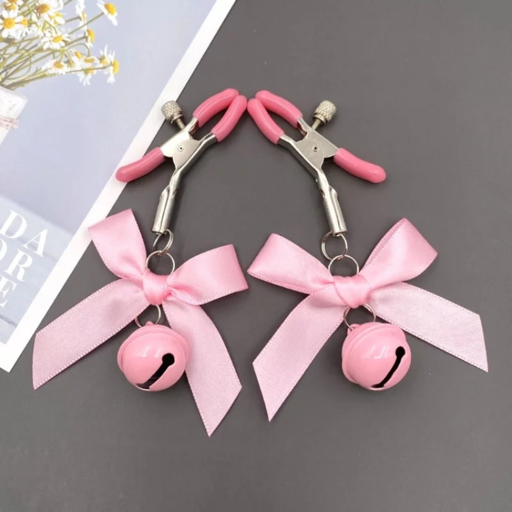 adjustable nipple clips