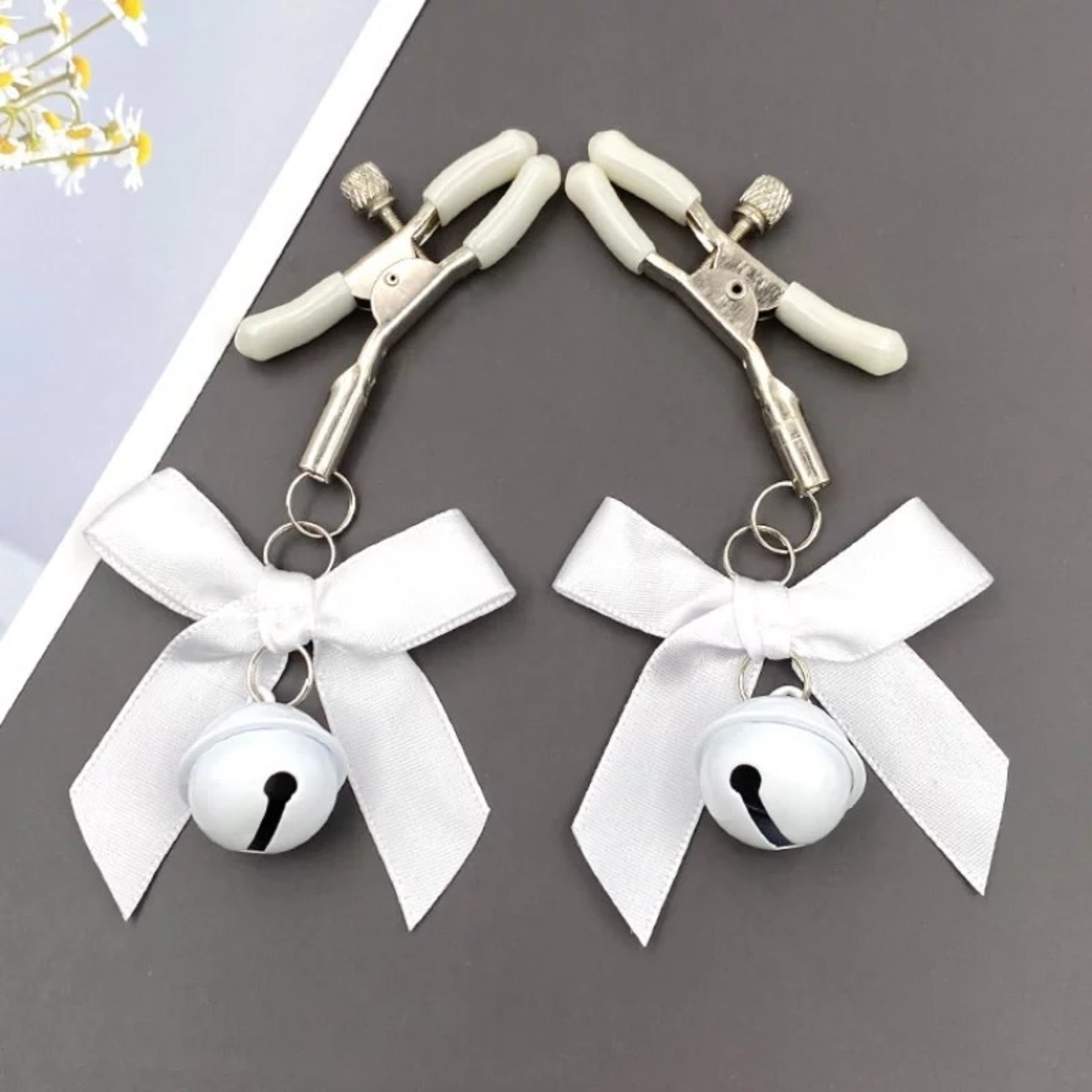 adjustable nipple clips