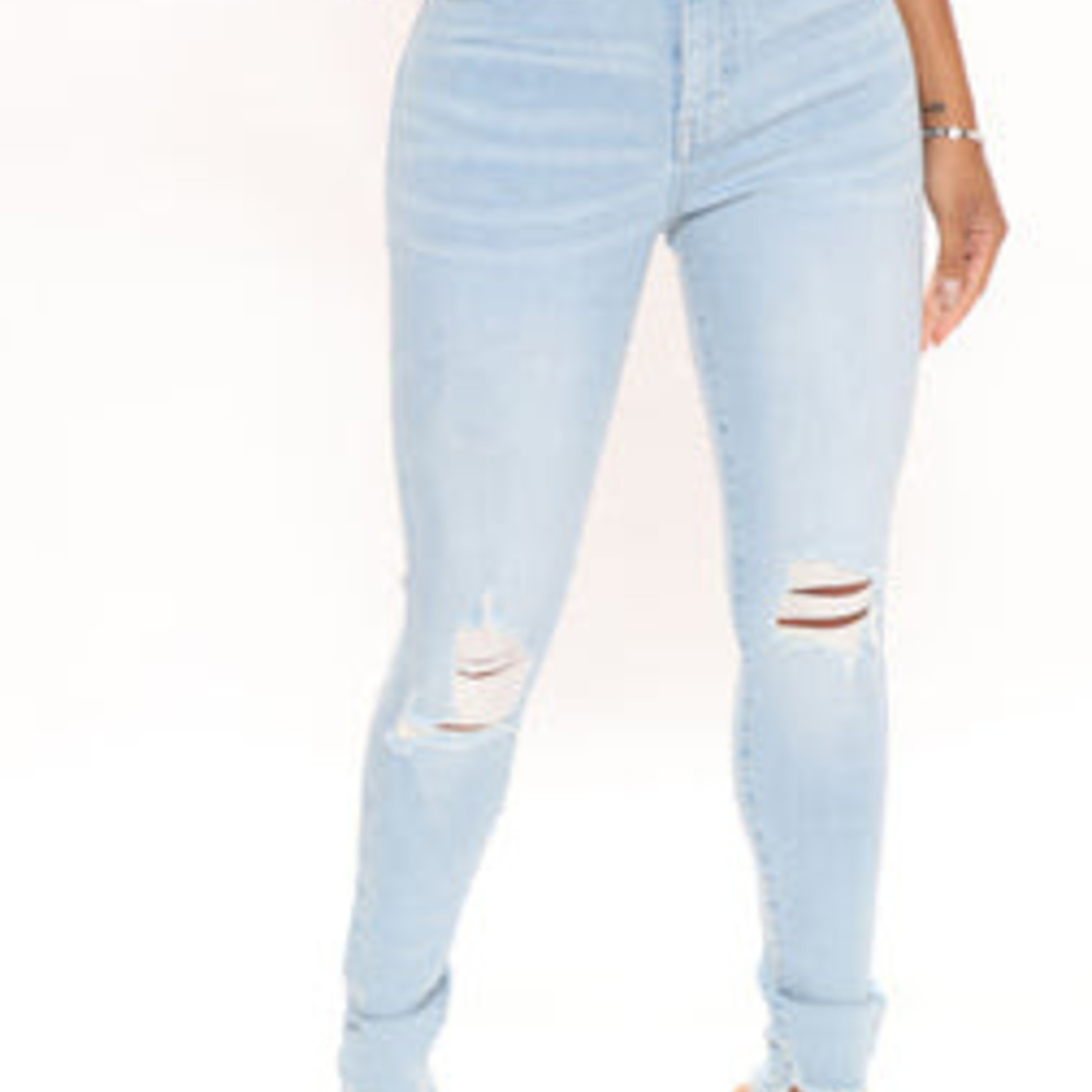 1028 - Manchester Vintage Stretch Fray Hem Skinny Jeans - Light Blue Wash