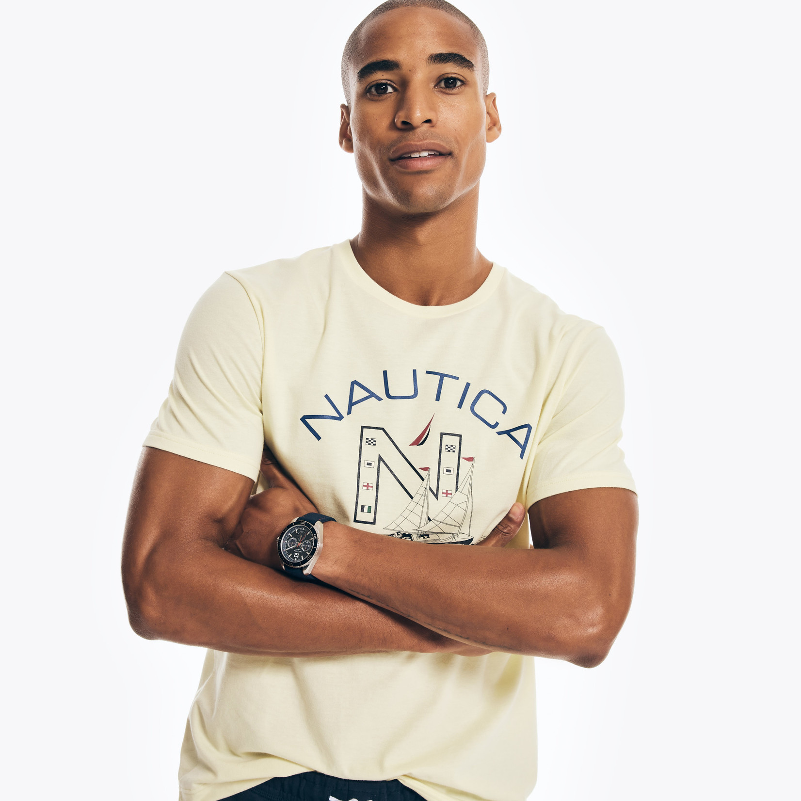 SUSTAINABLY CRAFTED SAILBOAT GRAPHIC T-SHIRT