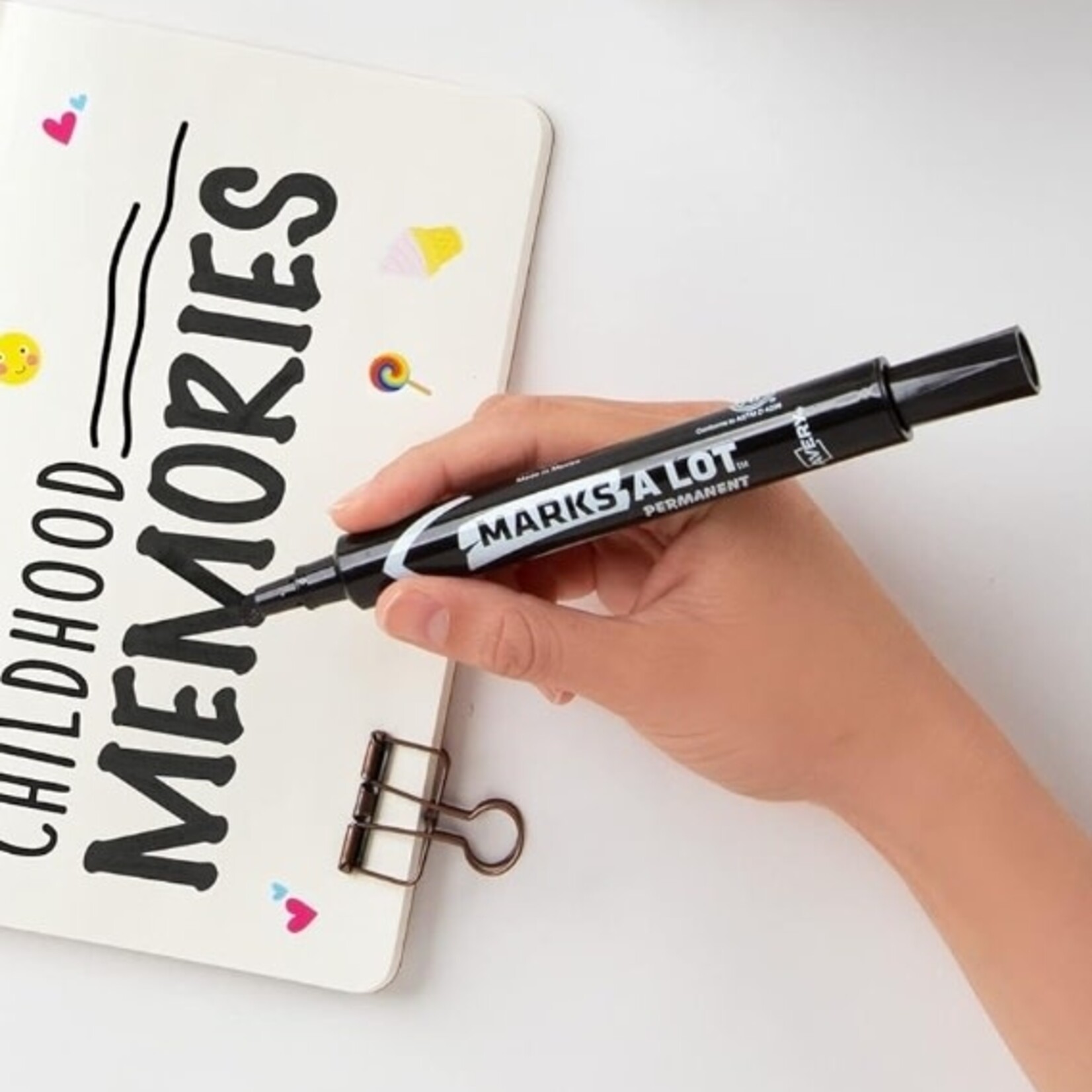 DSE | Avery Marks-A-Lot, Large Chisel Tip Black Permanent Marker