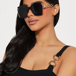 0209 | FNN - New Age Classic Sunglasses - Black