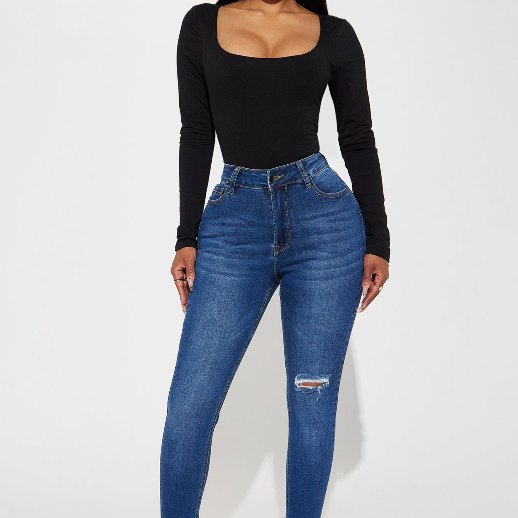 0612 | FFN |"  Lia Super Soft Ripped Booty Lifter Skinny Jeans - Medium Wash Size: 18 Plus"
