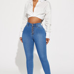 0612 | FFN | "  Classic Button Up Skinny Jeans - Medium Blue Wash Size: 2X"
