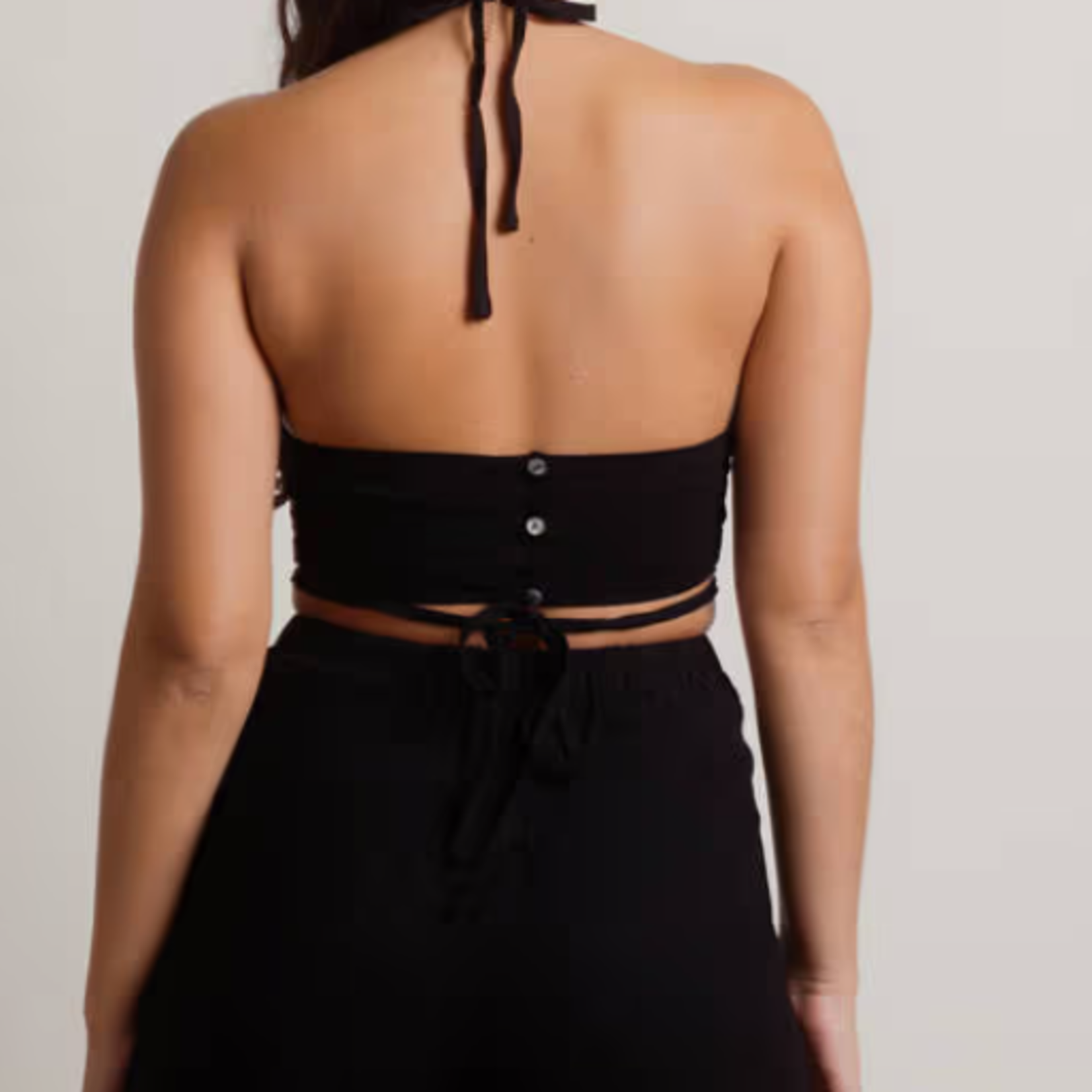 0605 |TBB | Kiss Me Halter Cutout Waist Tie Romper M / Black