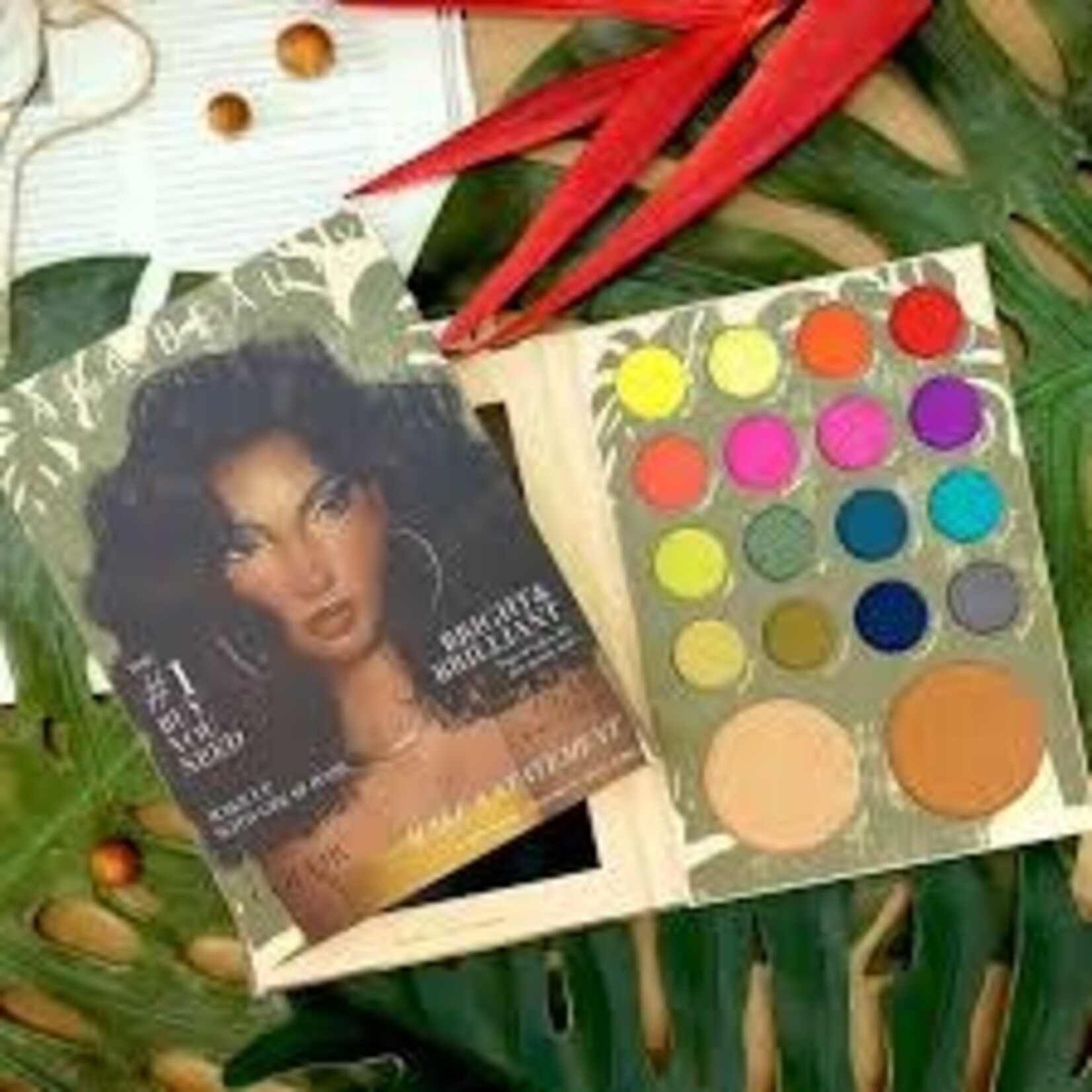 0710 | SBTY | Kara Beauty Magazine Collection Make a Statement Eyeshadow Palette 18 Colors