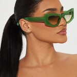 1028 } FFN | This Year My Year Sunglasses - Green  Size: OS
