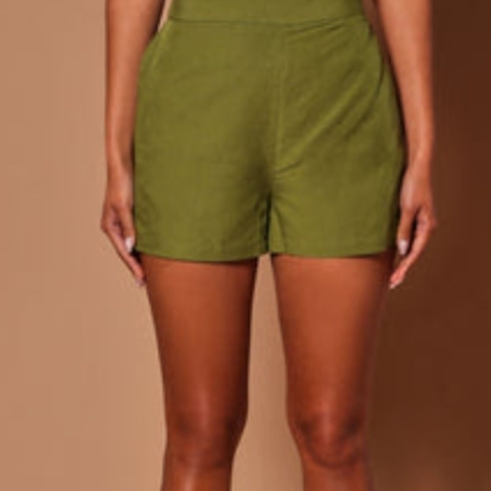 1028 | Carmella Linen High Rise Short - Olive Size: S