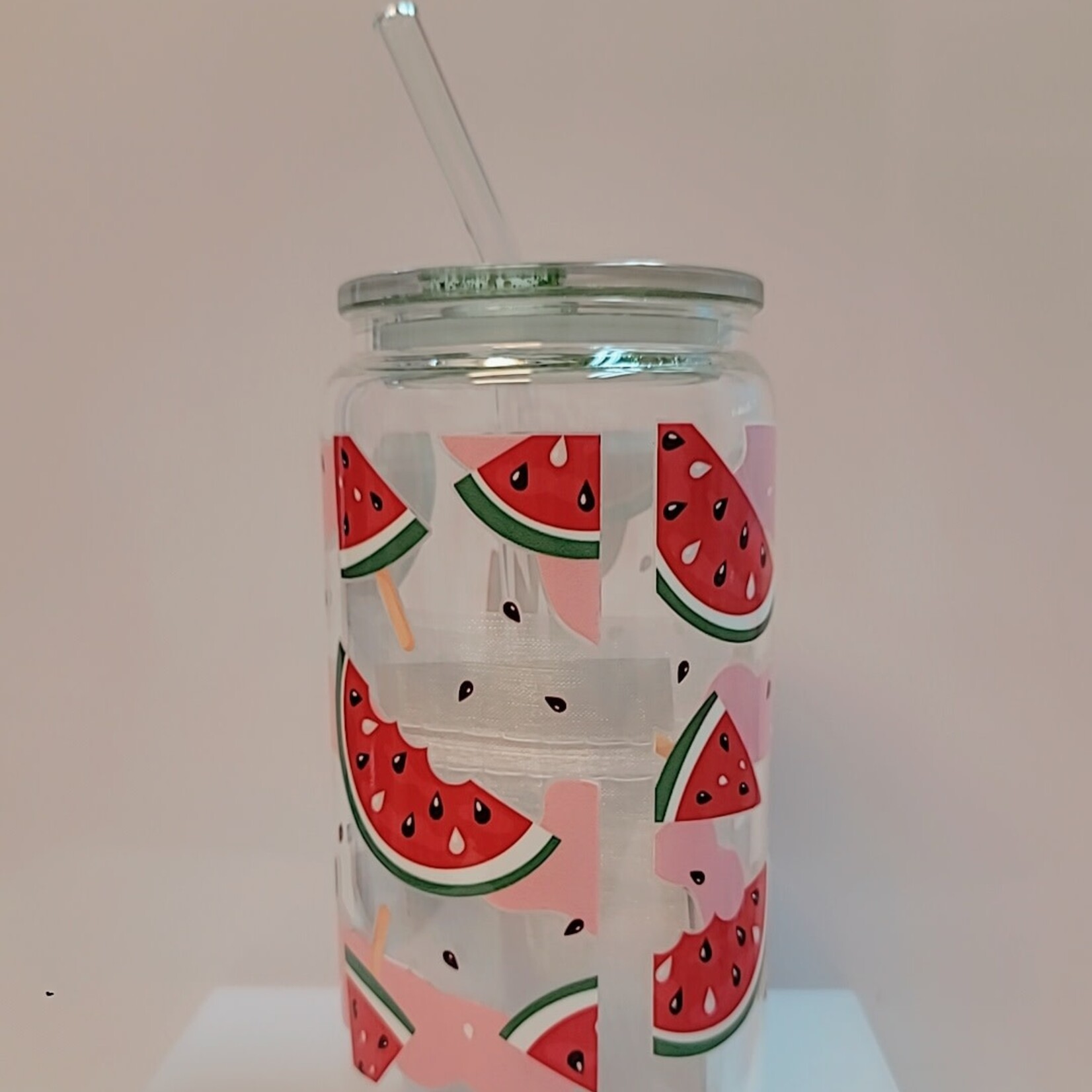 1023 | GRACE'S|GREEN GLASS CUP 16 OZ.- Watermelons/Glitter Top