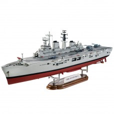 Plastic Kits REVELL  HMS Invincible (Falkland War) - 1:700 Scale