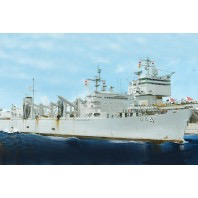 Plastic Kits TRUMPETER  1/700 AOE Fast Combat Support Ship USS