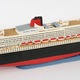 Plastic Kits Revell OceanLiner QUEEN MARY 2 1/1200 Scale