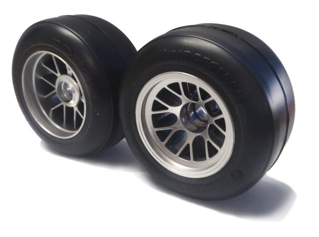 Wheels RIDE F1 Front Wheels & Tyres F104 62mm XR High Grip (2)