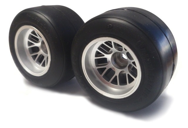 Wheels RIDE F1 Rear Wheels & Tyres F104 62mm XR High Grip (2)