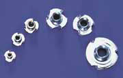Metal Acc Dubro 10/32 Blind Nuts (pk4)