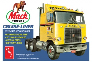 Plastic Kits AMT Mack Cruise-Liner Semi Tractor