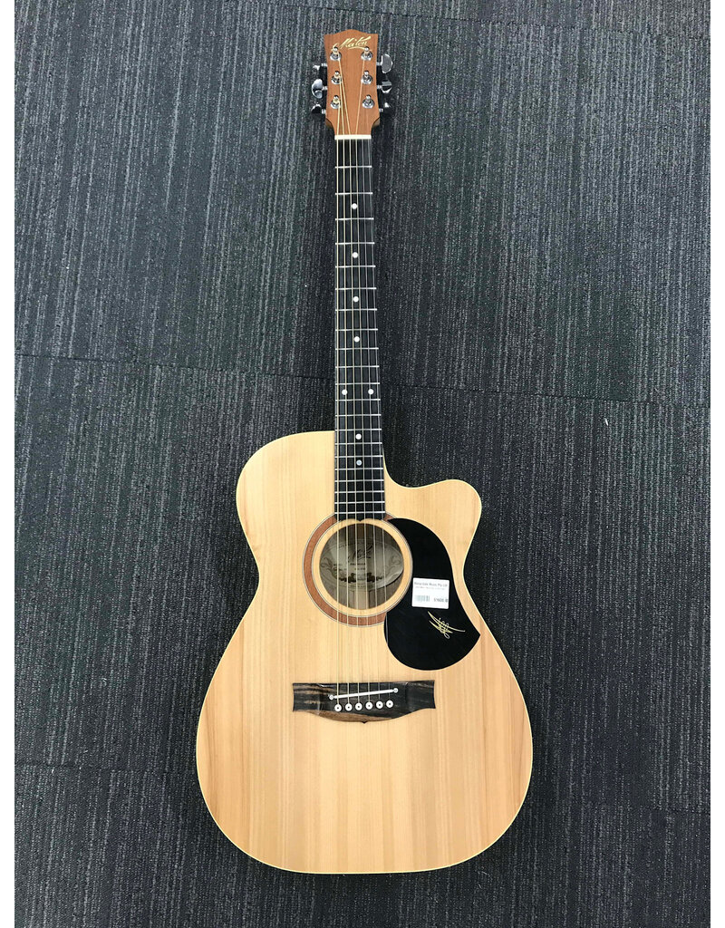 Maton USED Maton Performer Bunya top/QLD Maple B/S in hard case