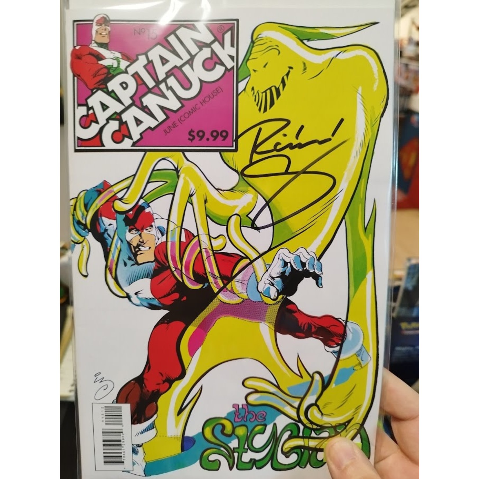 Chapterhouse CAPTAIN CANUCK #15 2ND print Signed by Creator Richard Comely